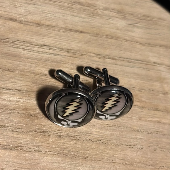 Stealie Cufflinks - Picture 4 of 5